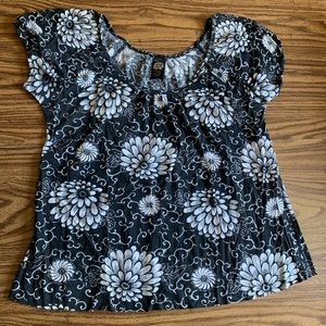 Lucky Brand Black and White Floral Tee